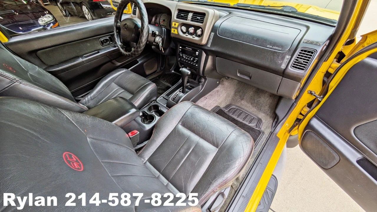 2001 Nissan Frontier 1st Gen - Image 4 of 24