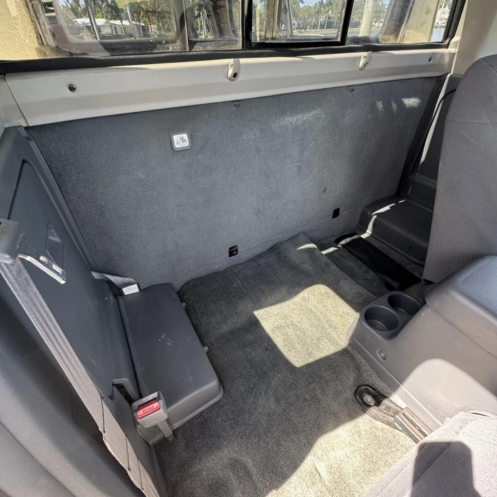 2001 Nissan Frontier 1st Gen - Image 14 of 21