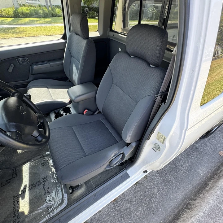 2001 Nissan Frontier 1st Gen - Image 16 of 21
