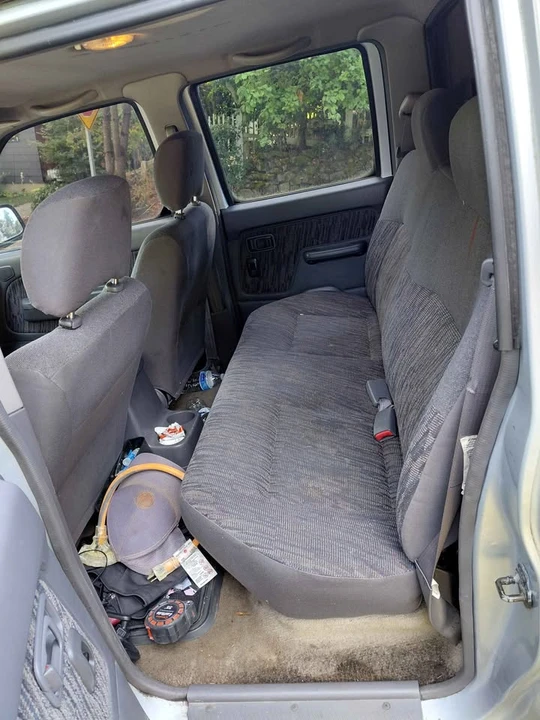 2001 Nissan Frontier 1st Gen - Image 3 of 8