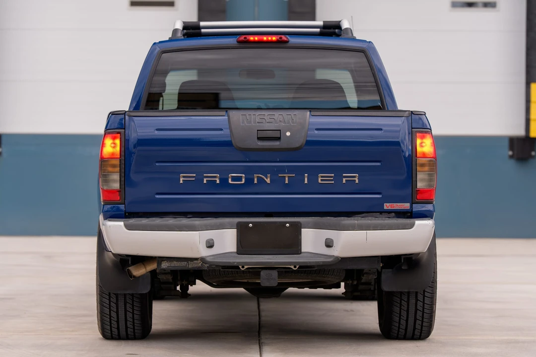 2001 Nissan Frontier 1st Gen - Image 22 of 31