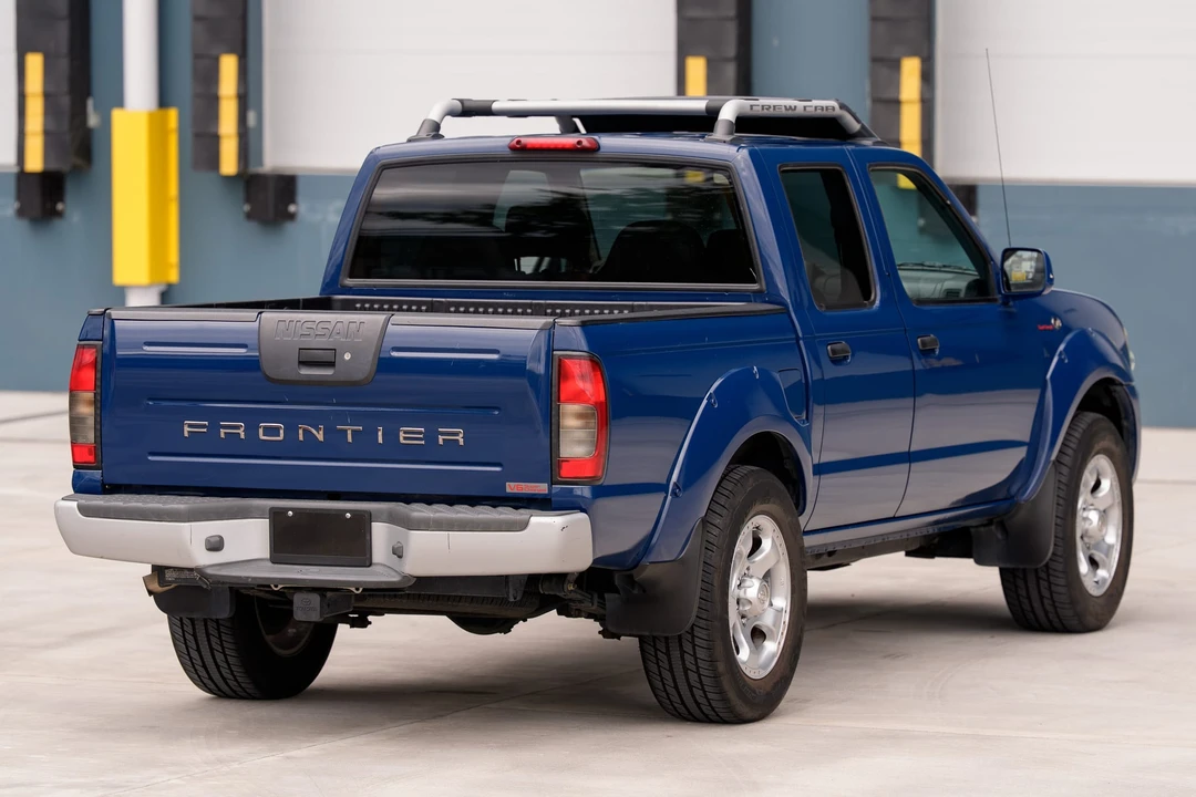 2001 Nissan Frontier 1st Gen - Image 28 of 31