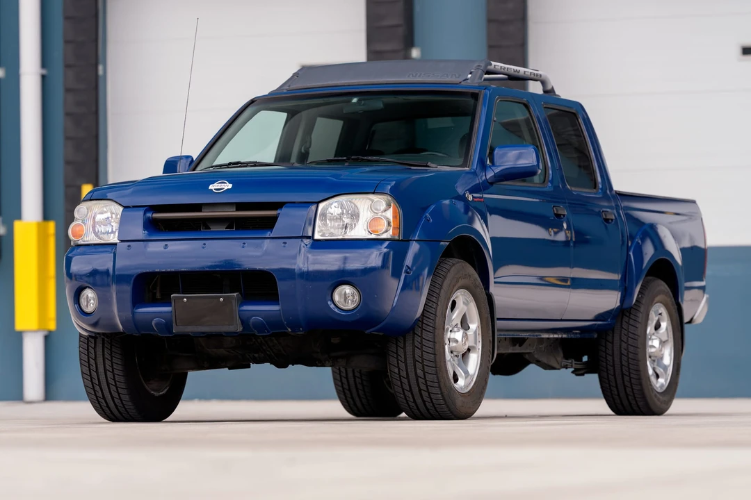 2001 Nissan Frontier 1st Gen - Image 2 of 31