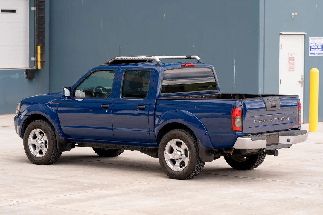 2001 Nissan Frontier 1st Gen - Image 10 of 31