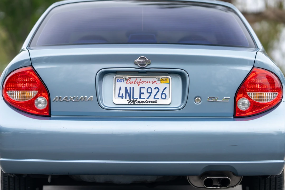 2001 Nissan Maxima 5th Gen - Image 23 of 31