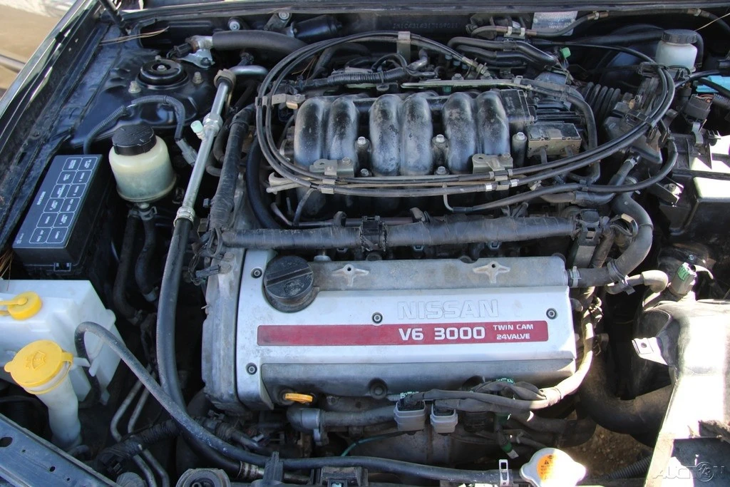 2001 Nissan Maxima 5th Gen - Image 18 of 21