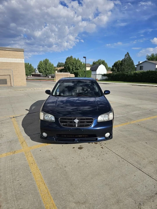 2001 Nissan Maxima 5th Gen - Image 2 of 15