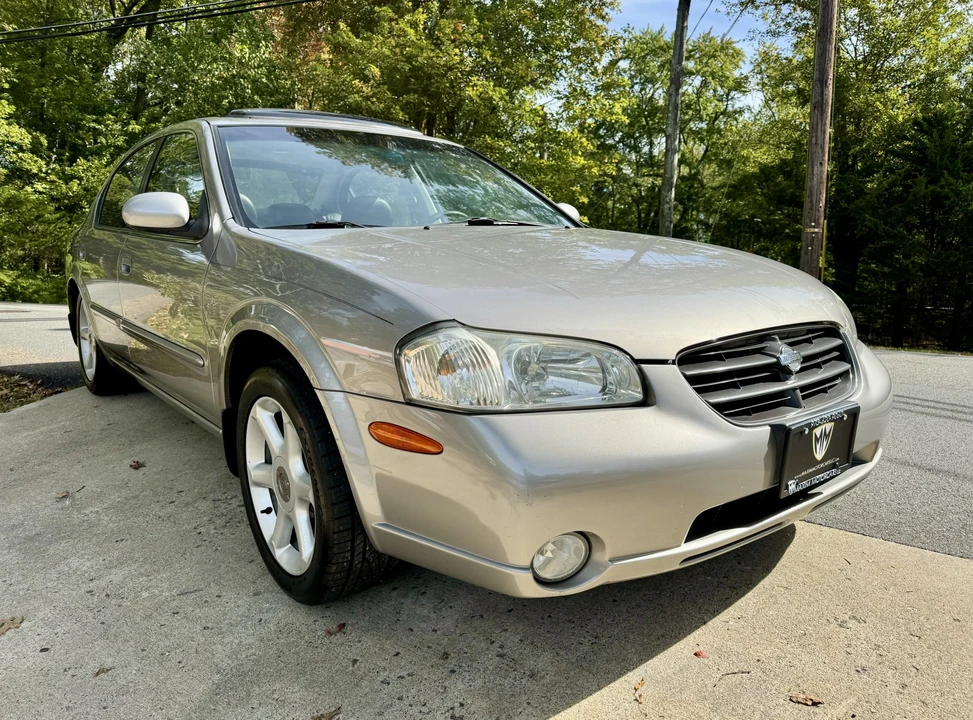 2001 Nissan Maxima 5th Gen - Image 19 of 31