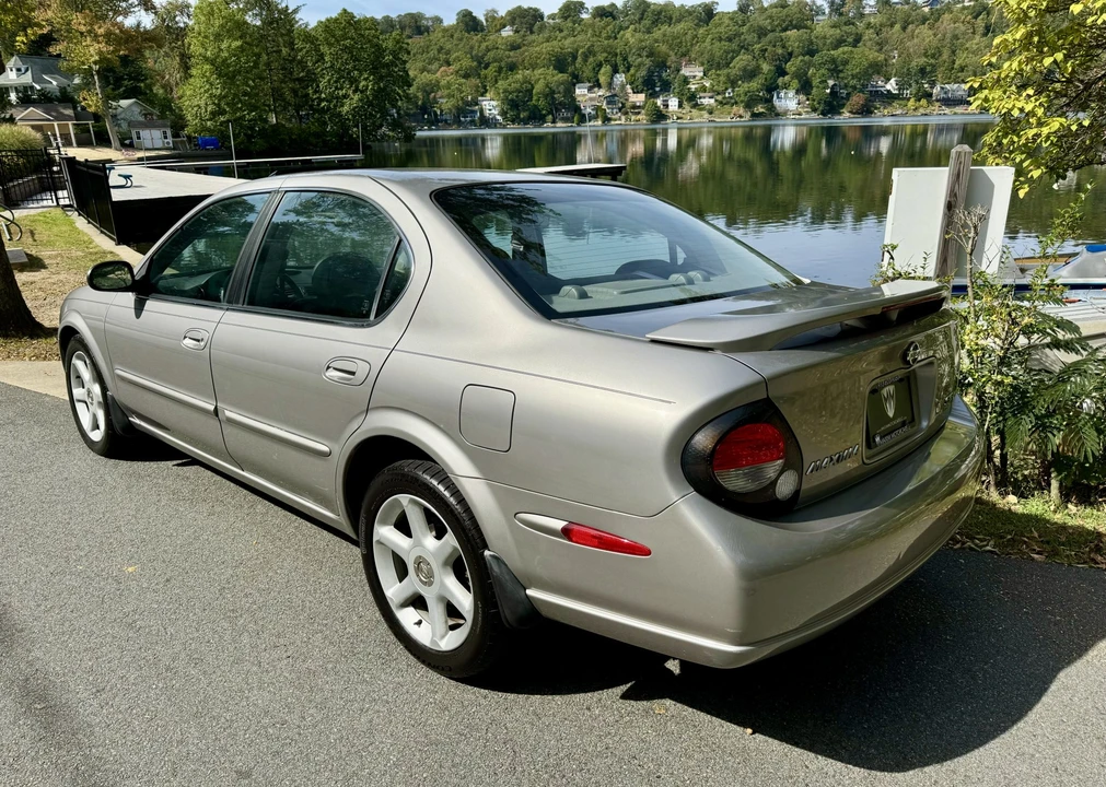 2001 Nissan Maxima 5th Gen - Image 7 of 31