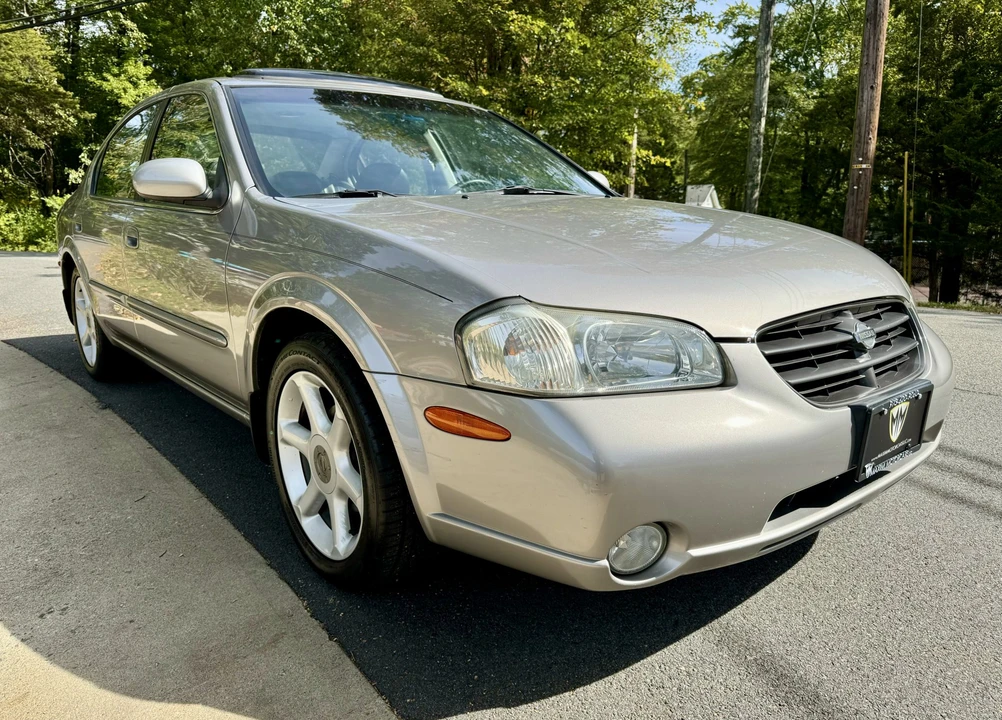 2001 Nissan Maxima 5th Gen - Image 18 of 31