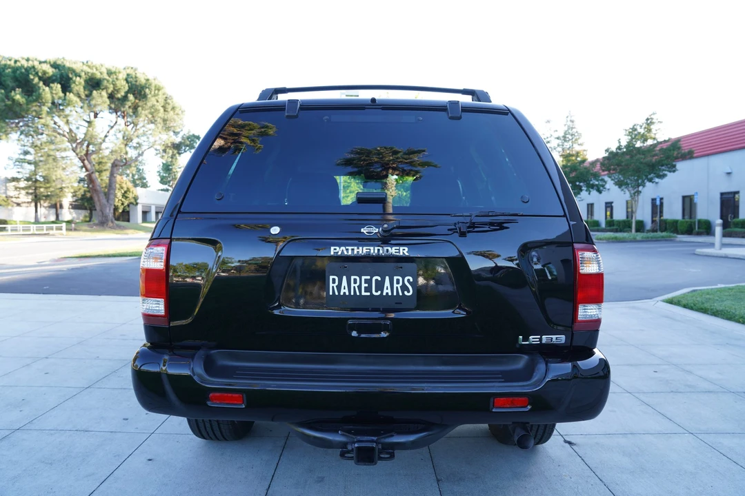 2001 Nissan Pathfinder 2nd Gen - Image 13 of 31