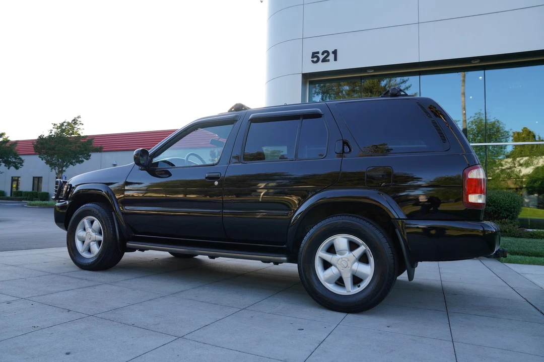 2001 Nissan Pathfinder 2nd Gen - Image 16 of 31