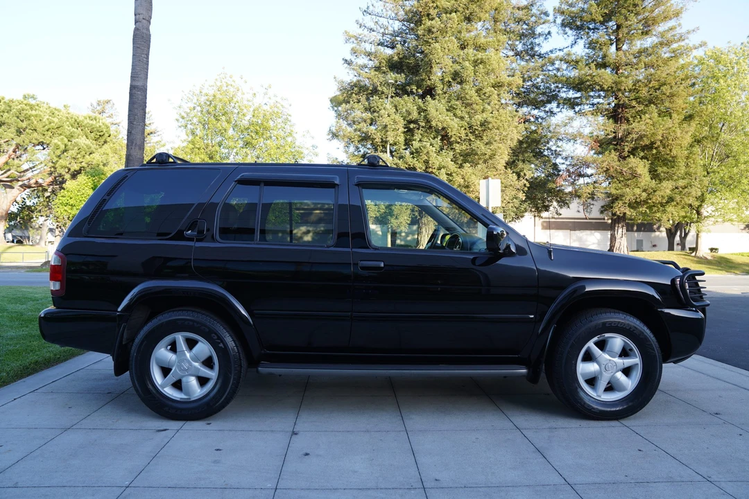 2001 Nissan Pathfinder 2nd Gen - Image 8 of 31