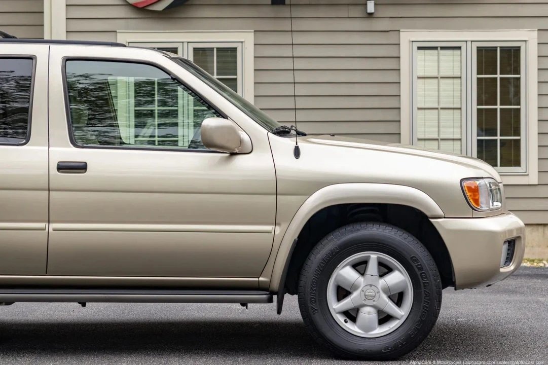 2001 Nissan Pathfinder 3rd Gen - Image 7 of 21
