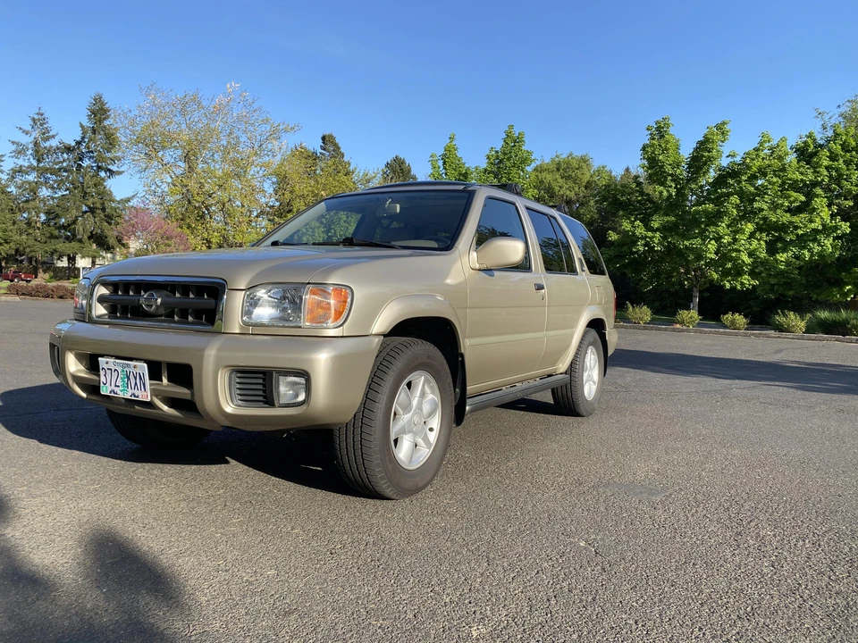 2001 Nissan Pathfinder 2nd Gen - Image 6 of 10