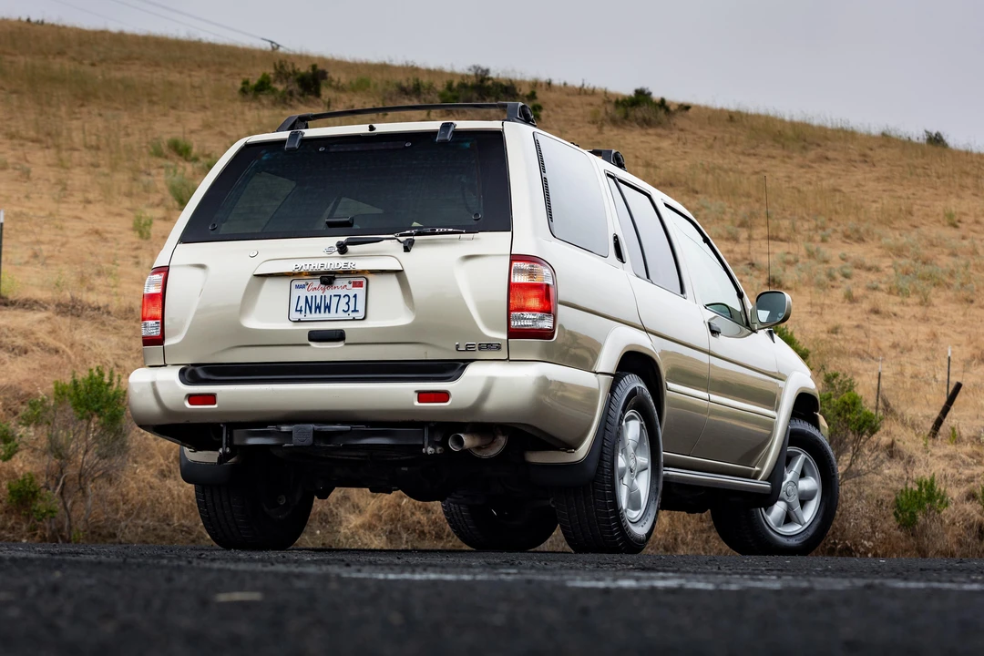 2001 Nissan Pathfinder 2nd Gen - Image 27 of 31