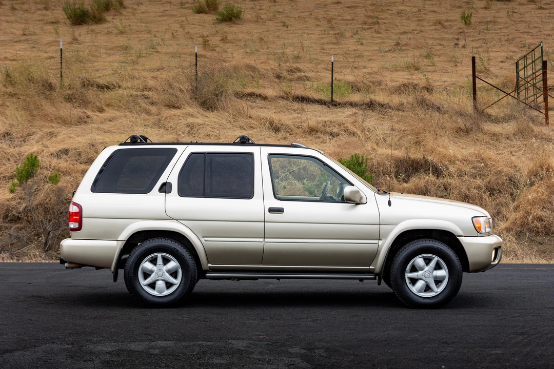 2001 Nissan Pathfinder 2nd Gen - Image 30 of 31
