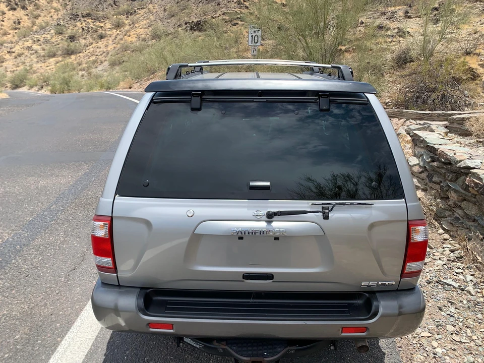 2001 Nissan Pathfinder 2nd Gen - Image 5 of 31