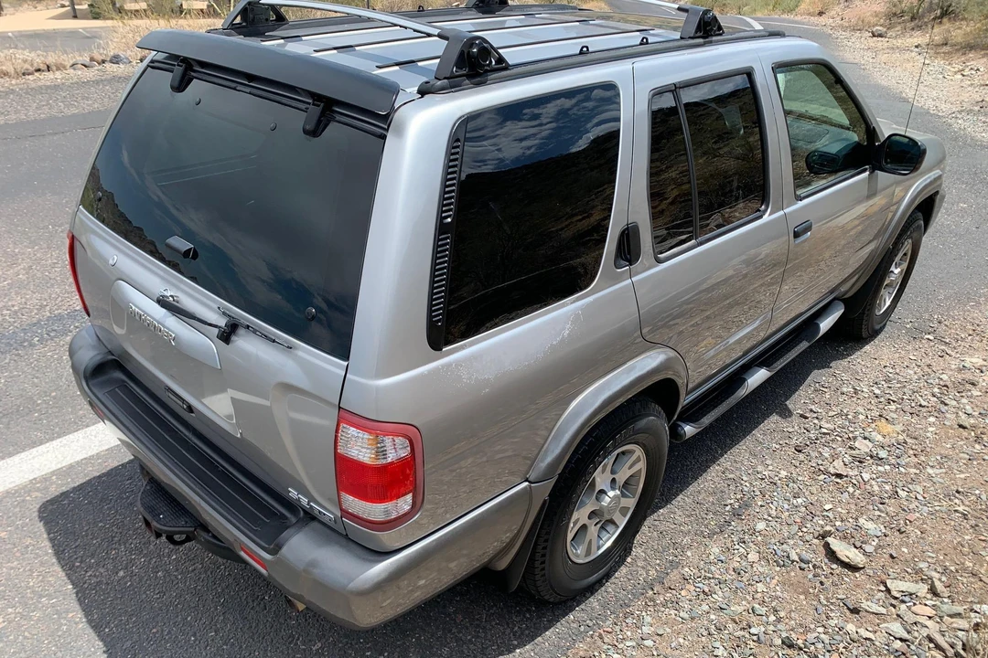 2001 Nissan Pathfinder 2nd Gen - Image 4 of 31