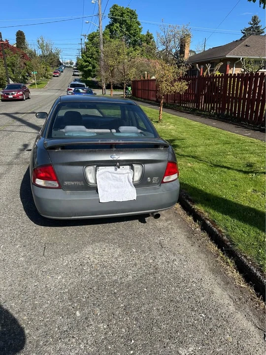 2001 Nissan Sentra 5th Gen - Image 6 of 10