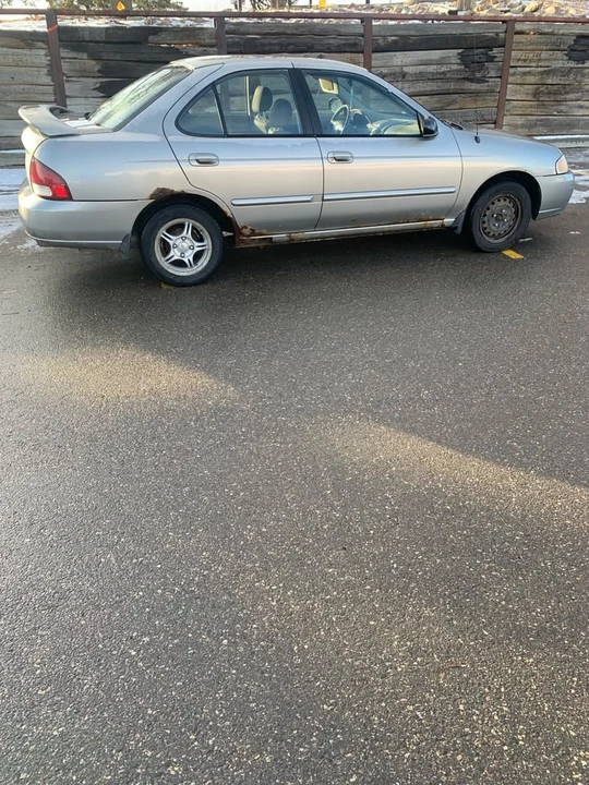 2001 Nissan Sentra 5th Gen - Image 5 of 10