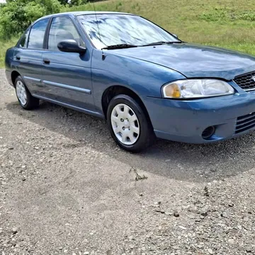 2001 Nissan Sentra XE Sedan 4D