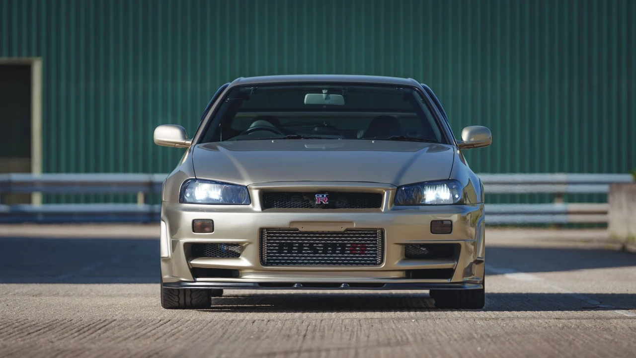 2001 Nissan R34 Skyline GT-R 10th Gen - Image 4 of 31