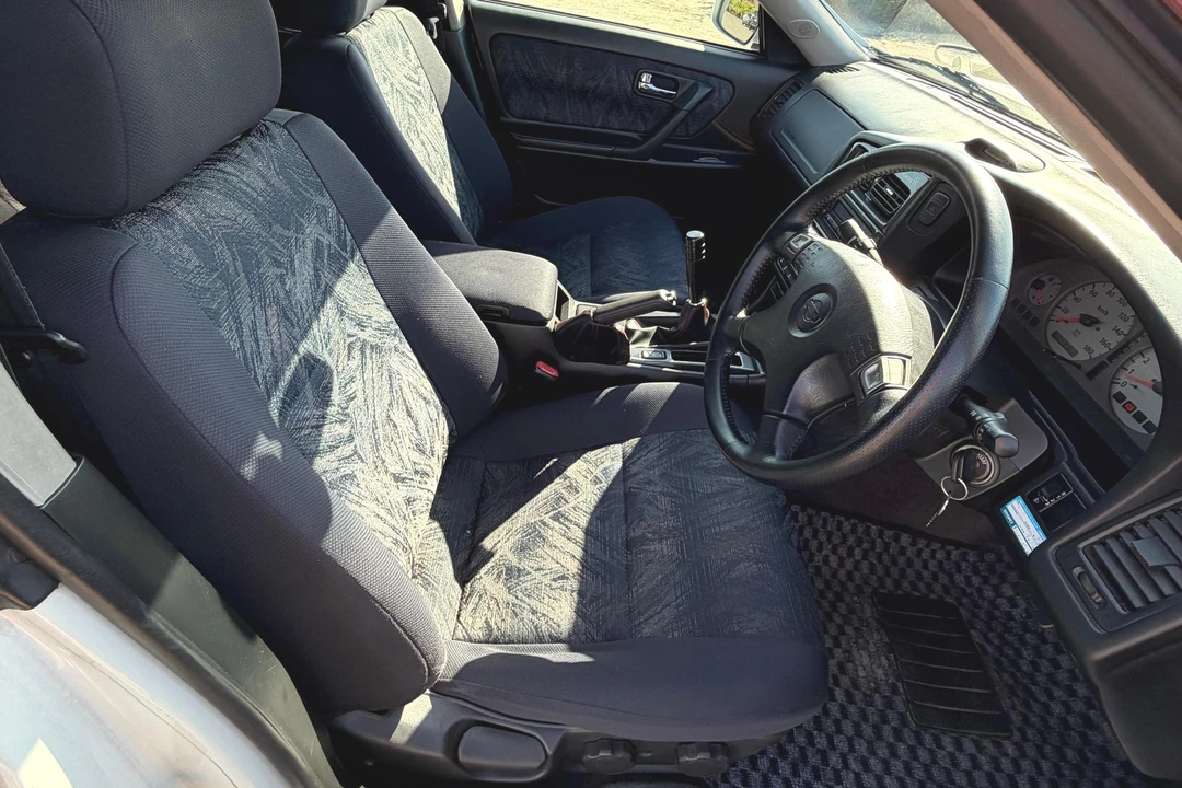 2001 Nissan Stagea 1st Gen - Image 17 of 31