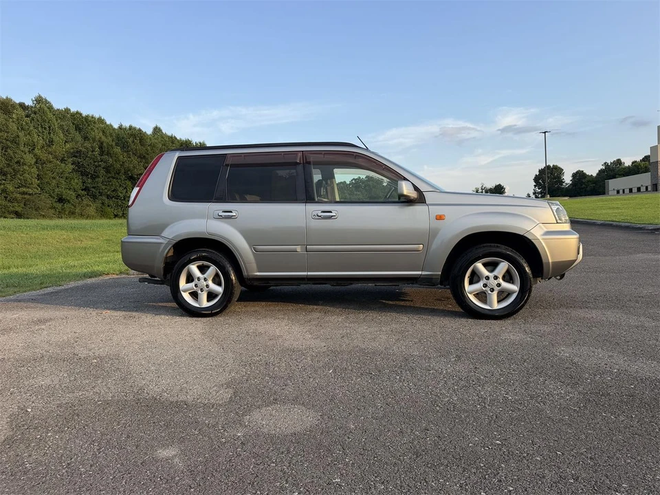 2001 Nissan Xterra 1st Gen - Image 5 of 31