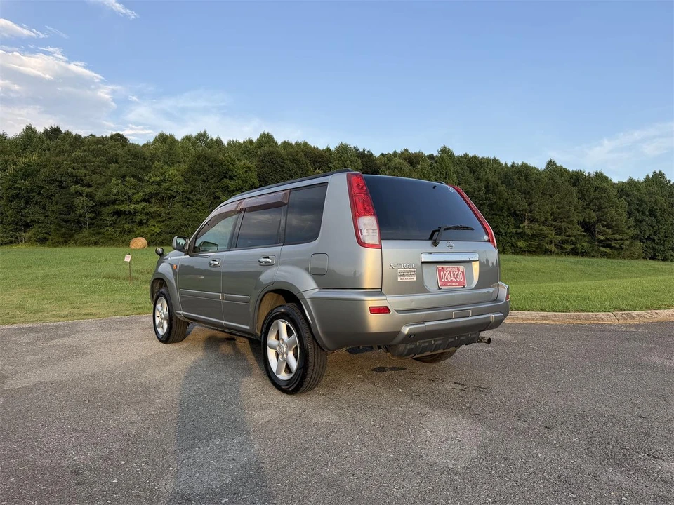 2001 Nissan Xterra 1st Gen - Image 16 of 31