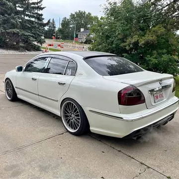2001 Nissan Cima