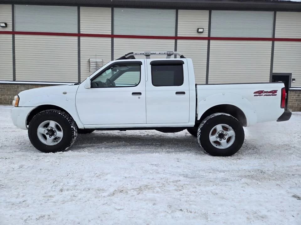 2001 Nissan Frontier 1st Gen - Image 4 of 20