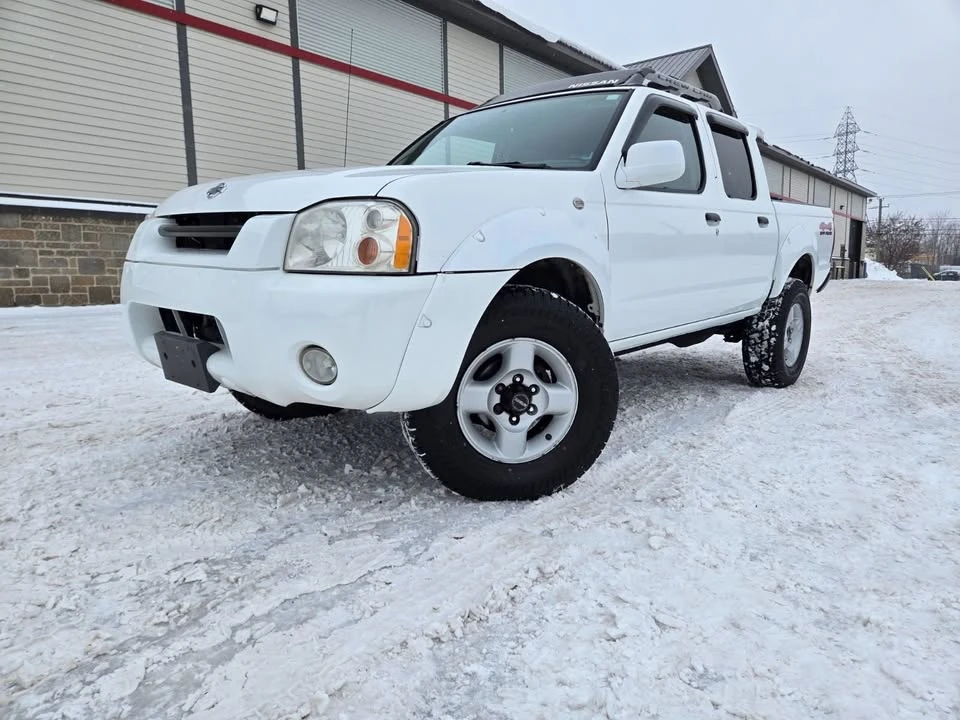 2001 Nissan Frontier 1st Gen - Image 13 of 20