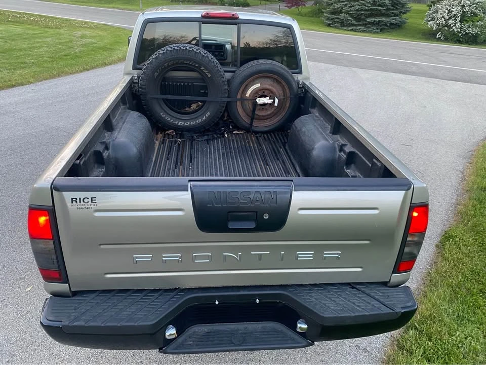 2001 Nissan Frontier 1st Gen - Image 8 of 20