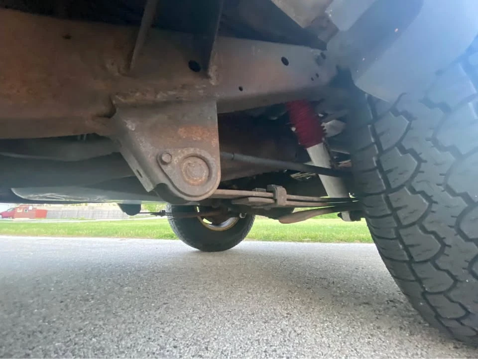 2001 Nissan Frontier 1st Gen - Image 15 of 20