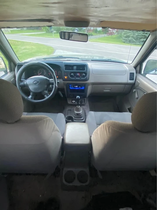 2001 Nissan Frontier 1st Gen - Image 9 of 20