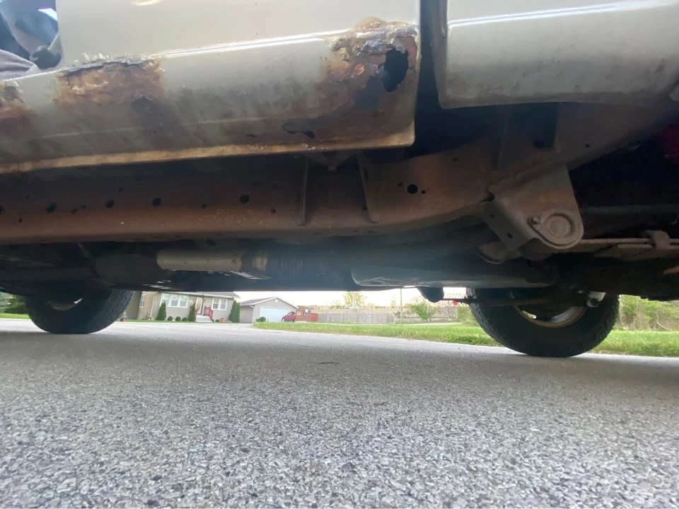 2001 Nissan Frontier 1st Gen - Image 14 of 20