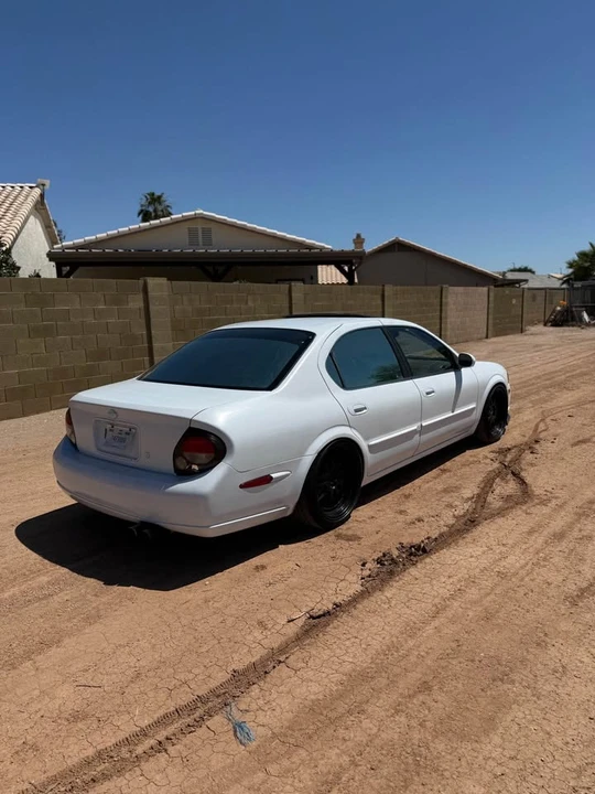 2001 Nissan Maxima 5th Gen - Image 8 of 18