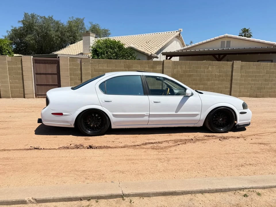 2001 Nissan Maxima 5th Gen - Image 10 of 18