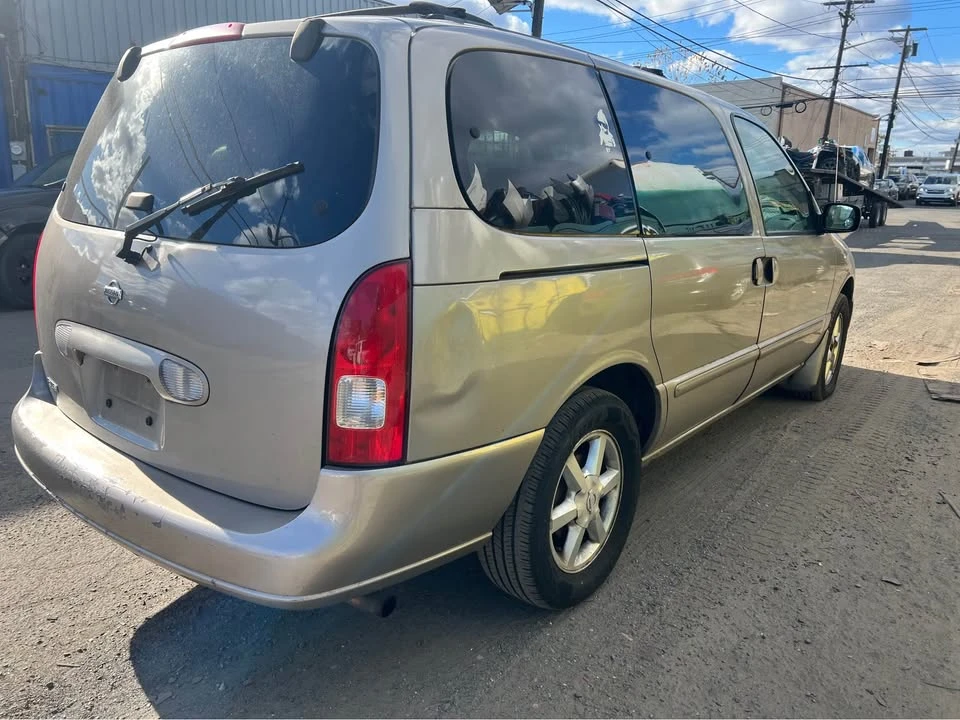2001 Nissan Quest - Image 3 of 7