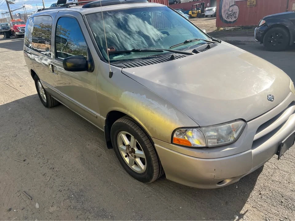 2001 Nissan Quest - Image 2 of 7