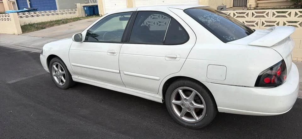 2001 Nissan Sentra 5th Gen - Image 2 of 5