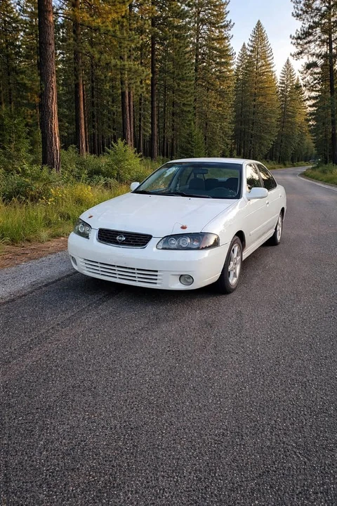 2001 Nissan Sentra 5th Gen - Image 4 of 5
