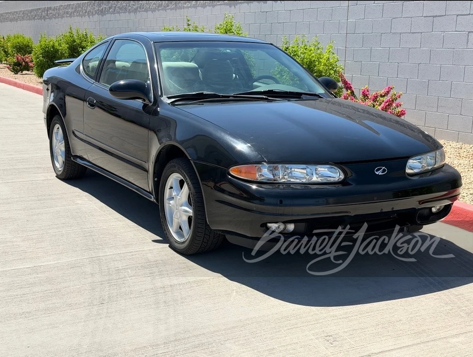 2001 Oldsmobile Alero - Image 13 of 14