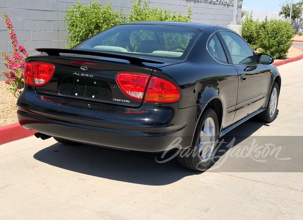 2001 Oldsmobile Alero - Image 3 of 14