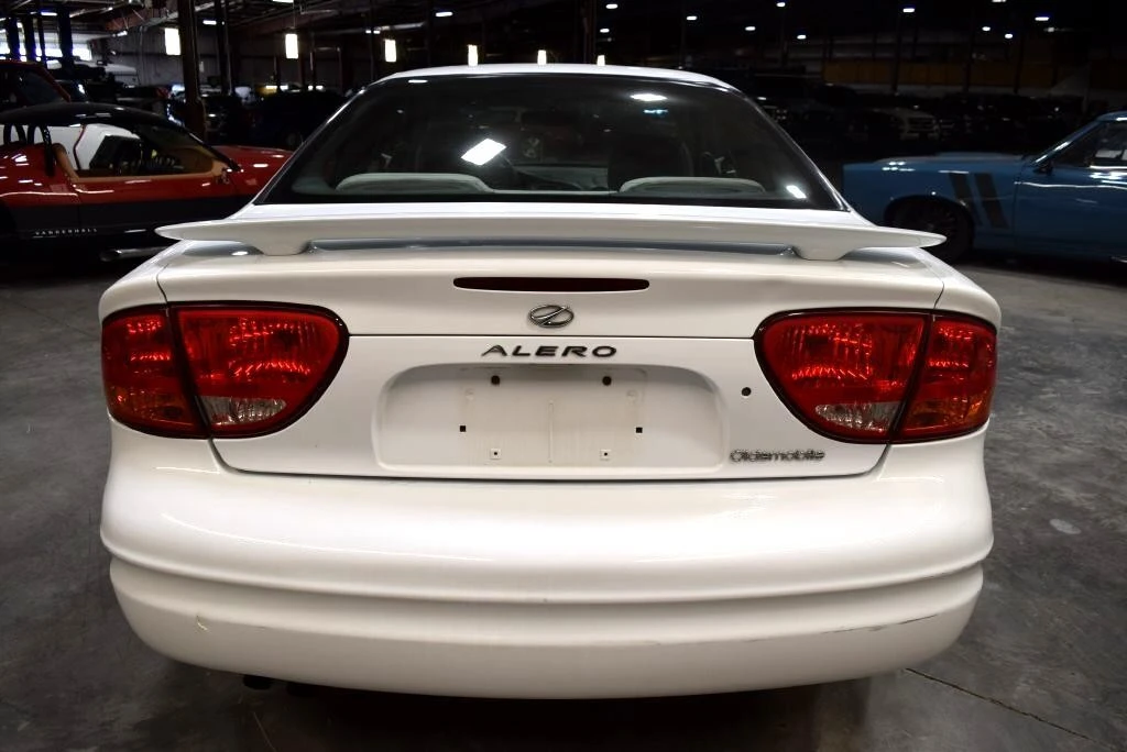 2001 Oldsmobile Alero - Image 7 of 12