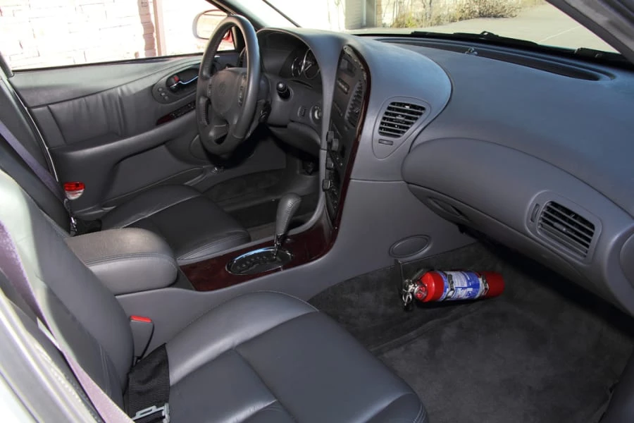 2001 Oldsmobile Aurora - Image 5 of 12