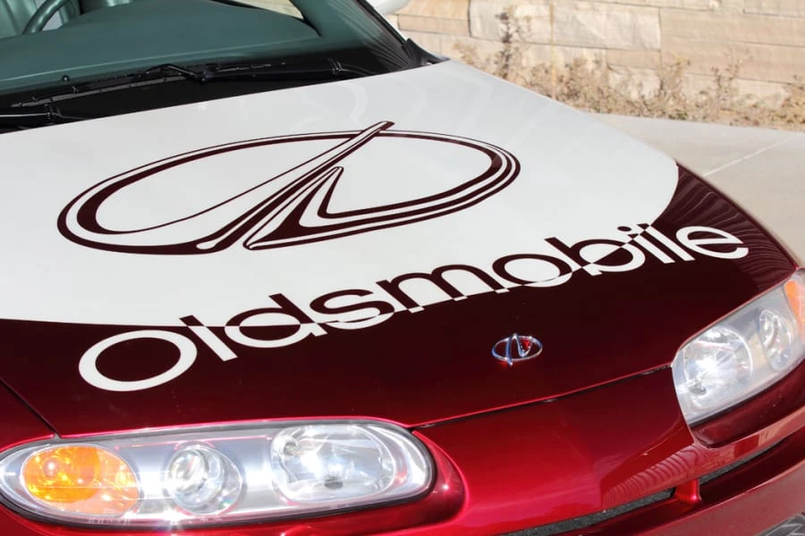 2001 Oldsmobile Aurora - Image 9 of 12