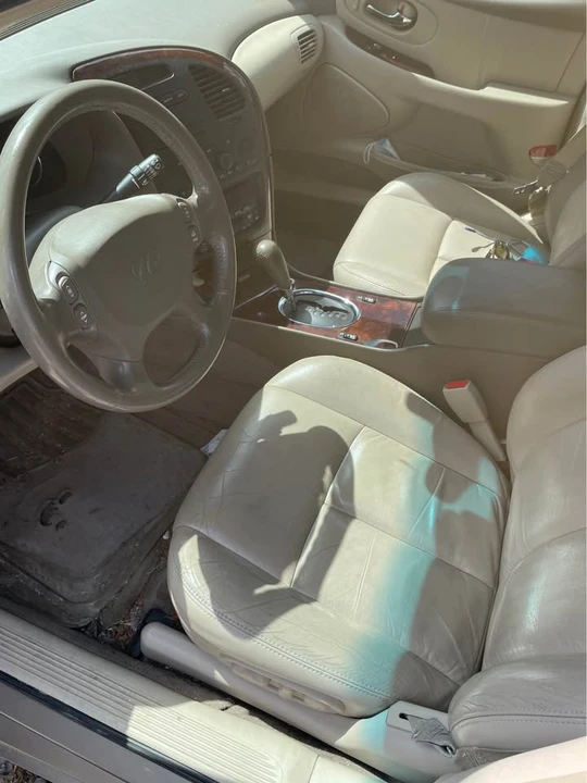 2001 Oldsmobile Aurora - Image 18 of 19