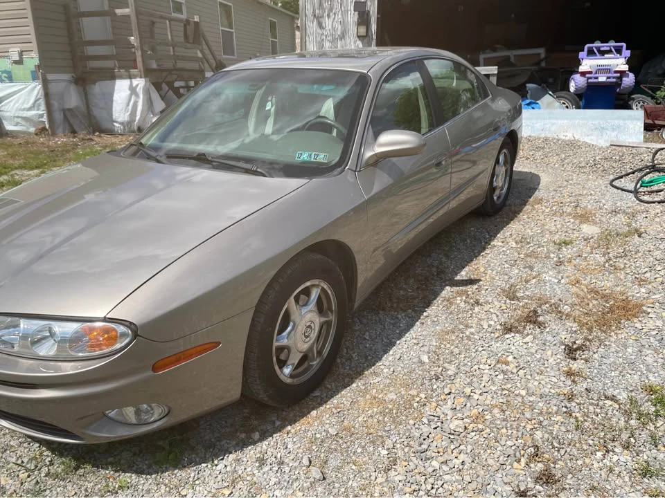 2001 Oldsmobile Aurora - Image 9 of 19